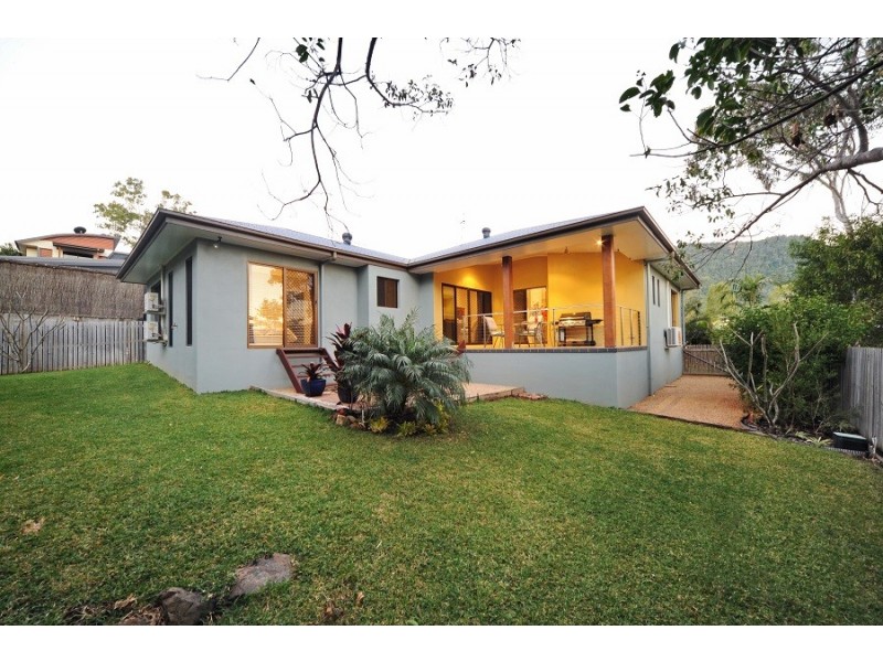 16 Links Drive, Cannonvale QLD 4802