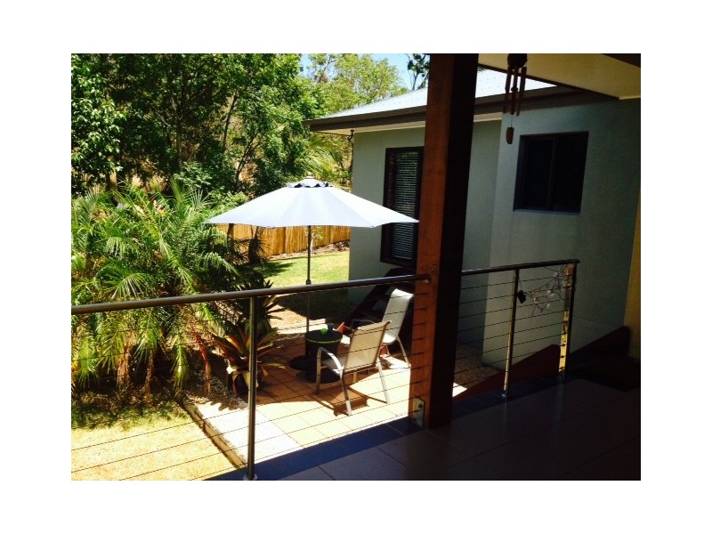 16 Links Drive, Cannonvale QLD 4802
