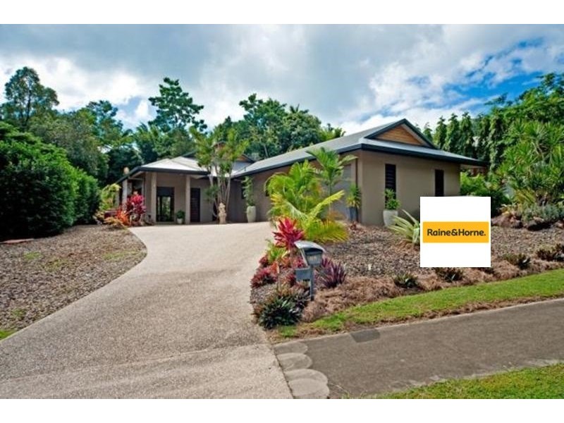 55 Jones, Cannonvale QLD 4802