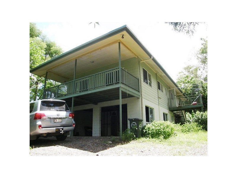 1 Valley Drive, Cannonvale QLD 4802