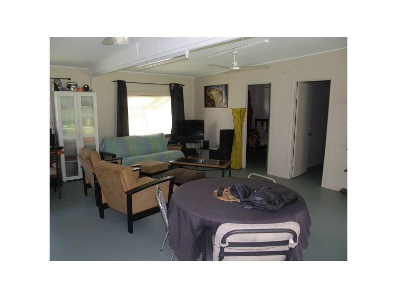3 Nielsen Pde., Midge Point QLD 4799