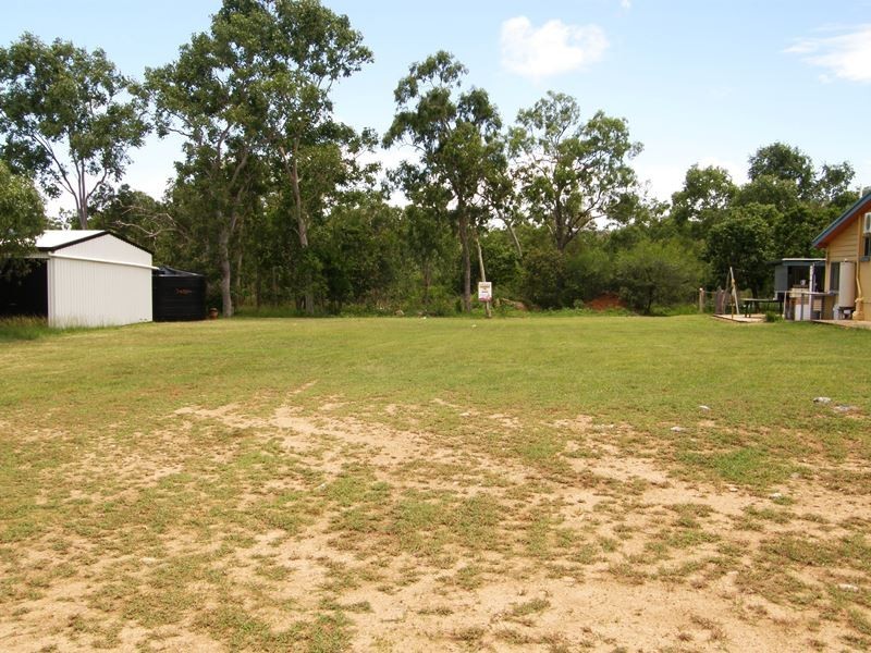 85 Pioneer Dve., Dingo Beach QLD 4800