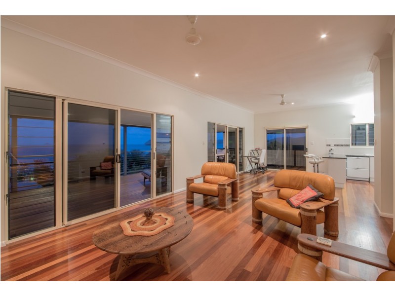 7 Cowry Crescent, Dingo Beach QLD 4800