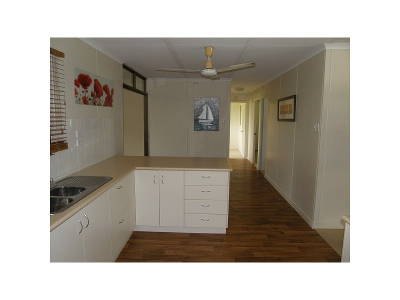 73A Faust St, Proserpine QLD 4800