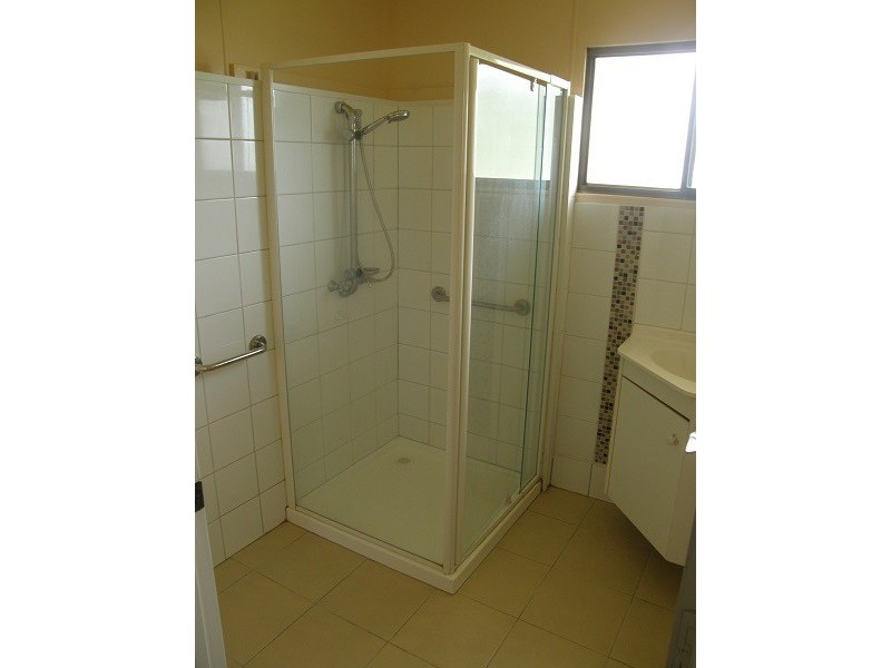 73A Faust St, Proserpine QLD 4800