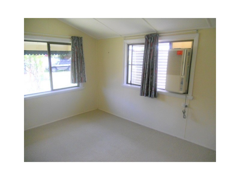 6 Chapman Street, Proserpine QLD 4800
