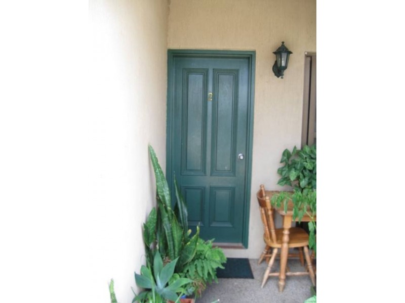 2/16 Gardenia Street, Proserpine QLD 4800