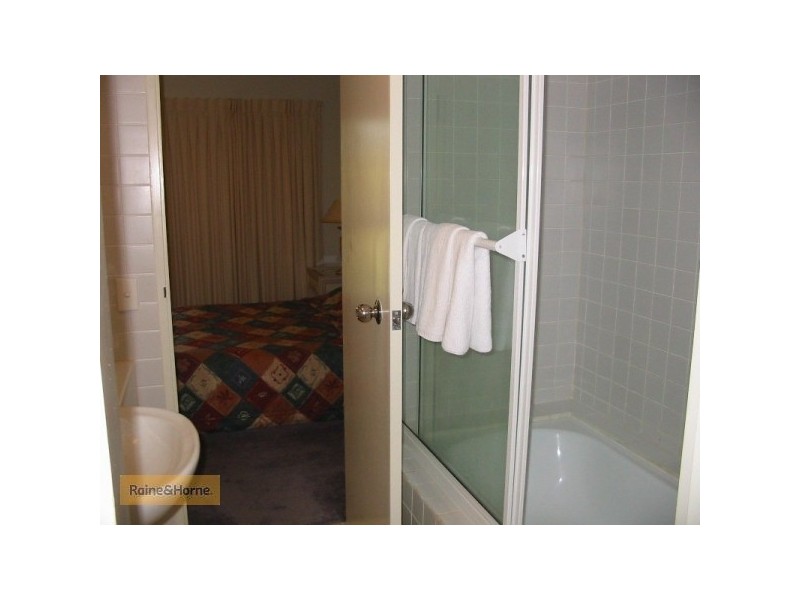 1417 Cascade Condominium, Laguna Quays QLD 4800
