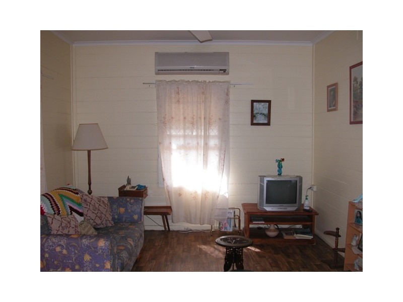 12 Waite Street, Proserpine QLD 4800