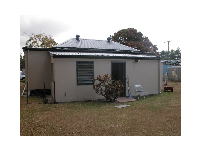 12 Waite Street, Proserpine QLD 4800