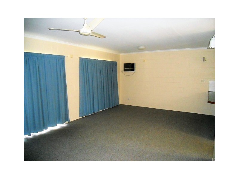 1 / 4 Jasmine Drive, Proserpine QLD 4800