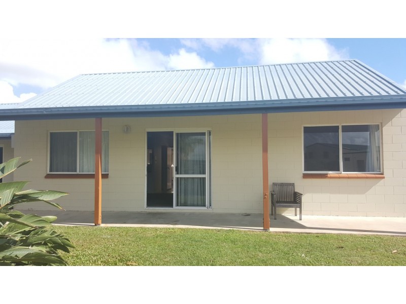 1 / 4 Jasmine Drive, Proserpine QLD 4800