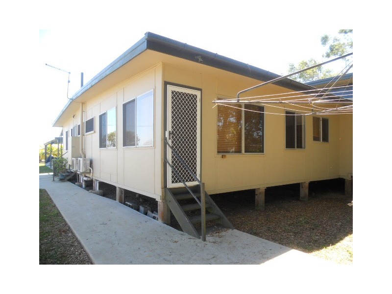 2 / 13 Dudley Road, Proserpine QLD 4800