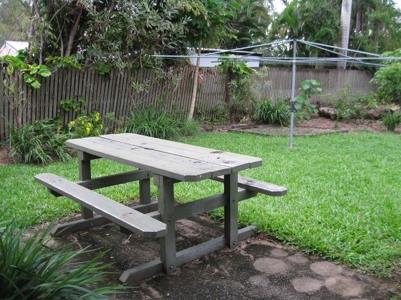 12 Ann Street, Proserpine QLD 4800