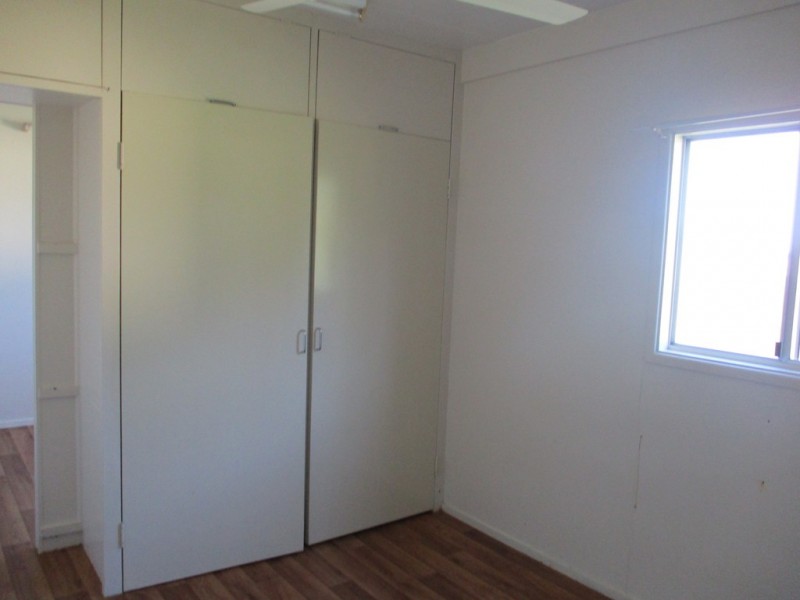 2 / 16 Usher Road, Mount Julian QLD 4800