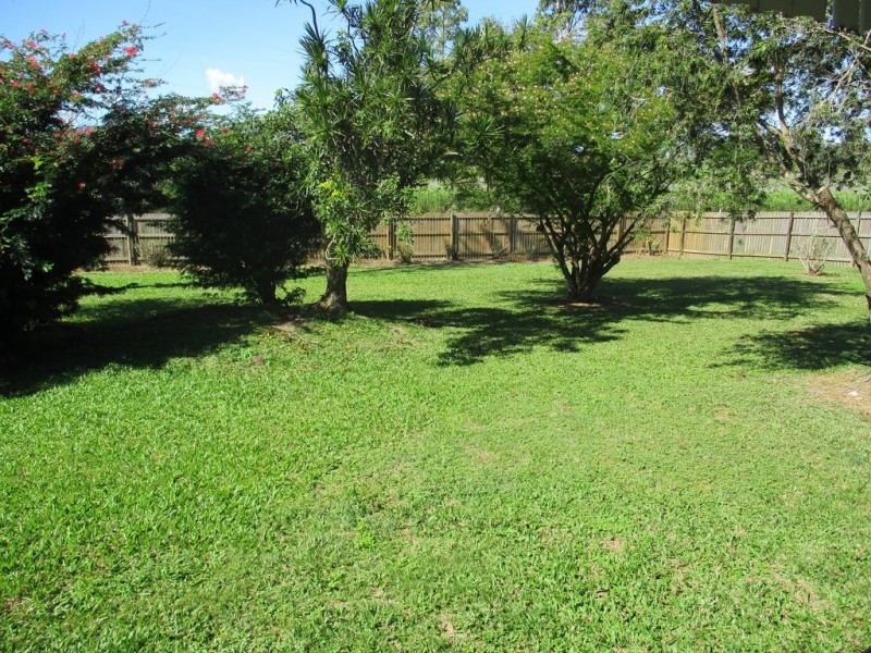 2 / 16 Usher Road, Mount Julian QLD 4800