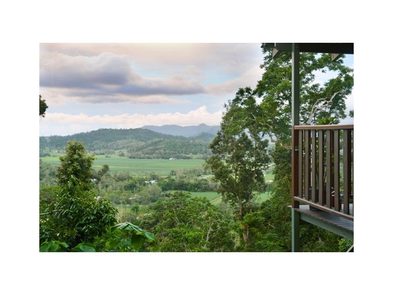 72 Staniland Dve, Proserpine, Strathdickie QLD 4800