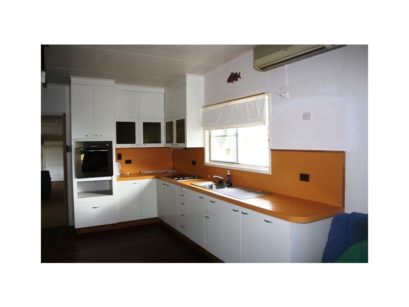 35 Peters Avenue, Midge Point QLD 4799