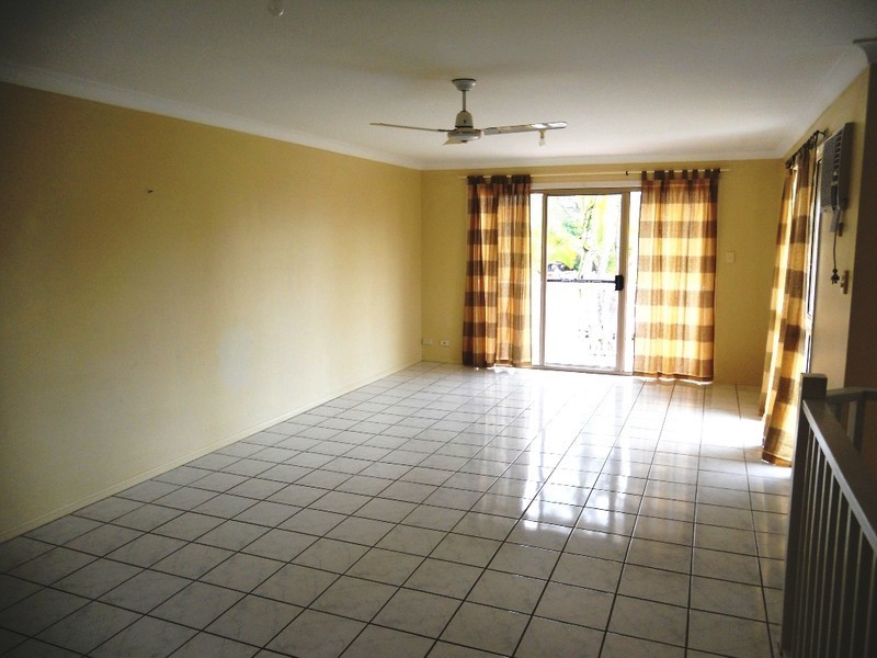 1 / 30 Marine Parade, Midge Point QLD 4799