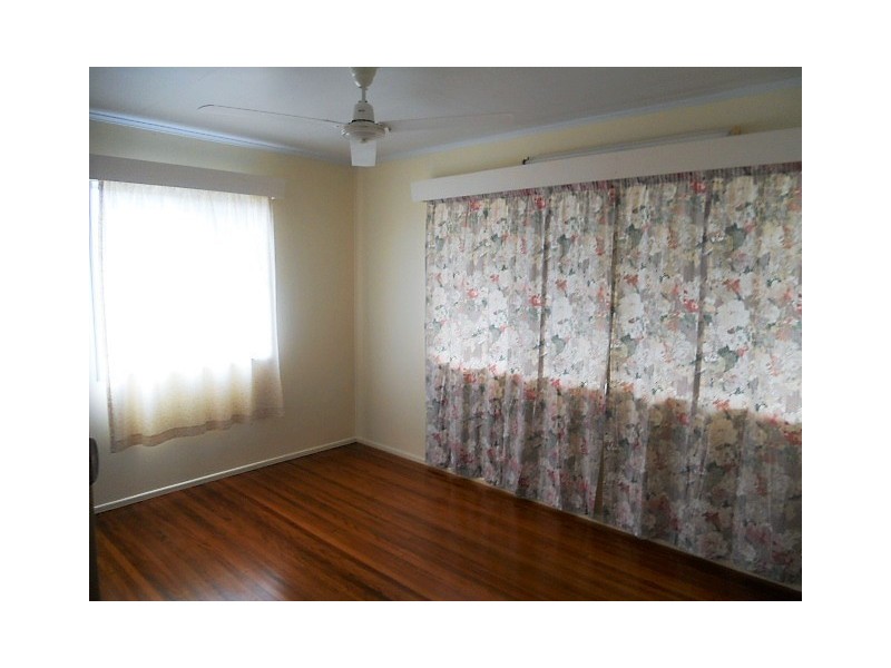10 Atkinson Street, Proserpine QLD 4800