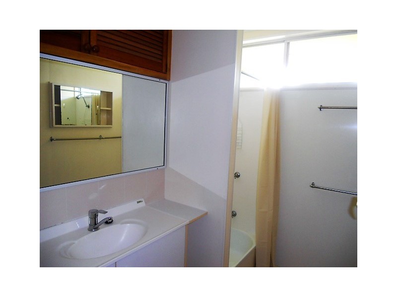 10 Atkinson Street, Proserpine QLD 4800