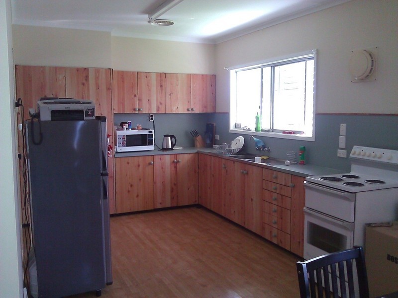 4 Debney St, Proserpine QLD 4800