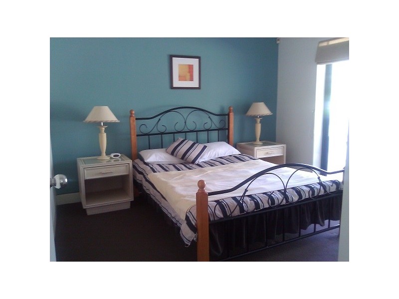 1404 Cascade Condominium, Laguna Quays QLD 4800