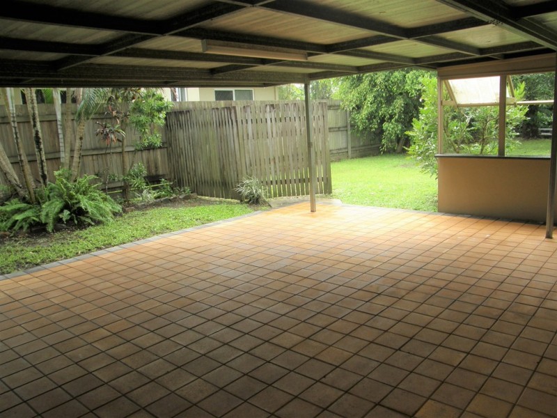 30 Hansen Drive, Proserpine QLD 4800