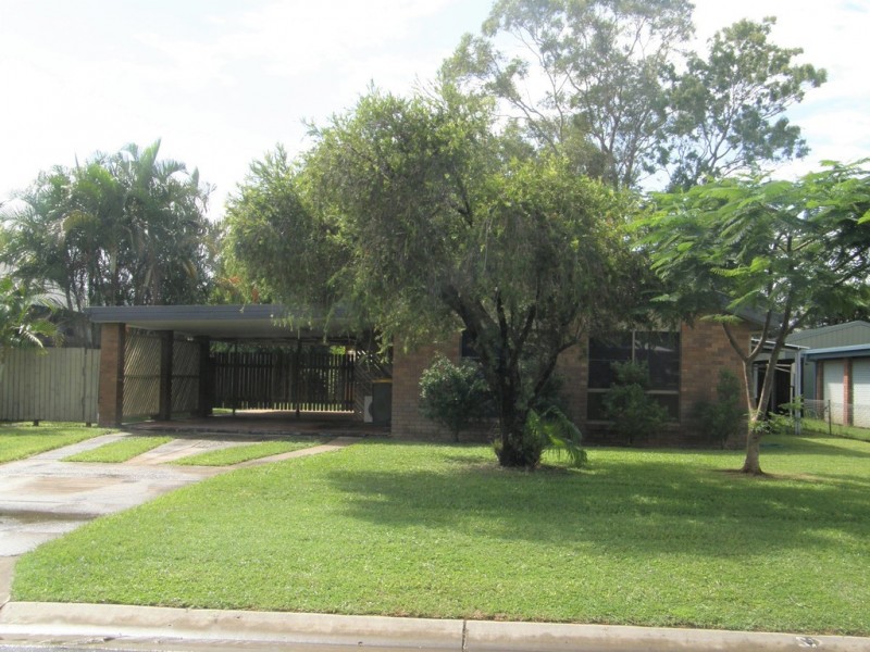 30 Hansen Drive, Proserpine QLD 4800