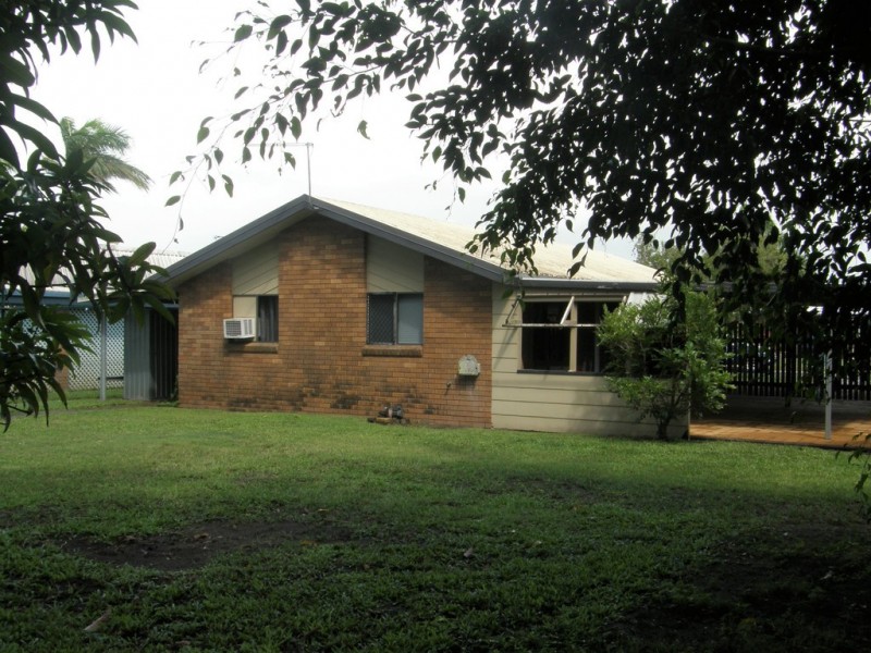30 Hansen Drive, Proserpine QLD 4800