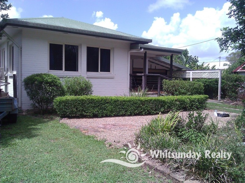 38 Taylor Street, Proserpine QLD 4800