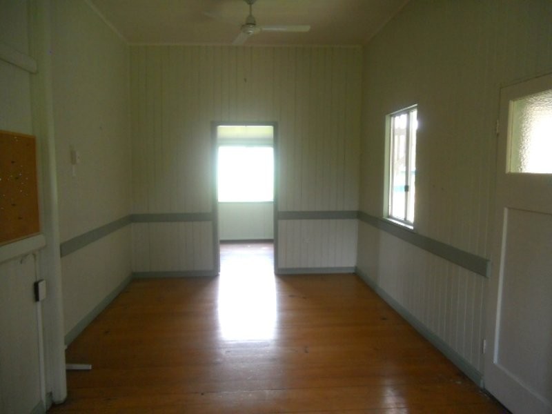 60 Chapman Street, Proserpine QLD 4800