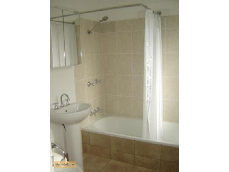 6 Jupp Street, Proserpine QLD 4800