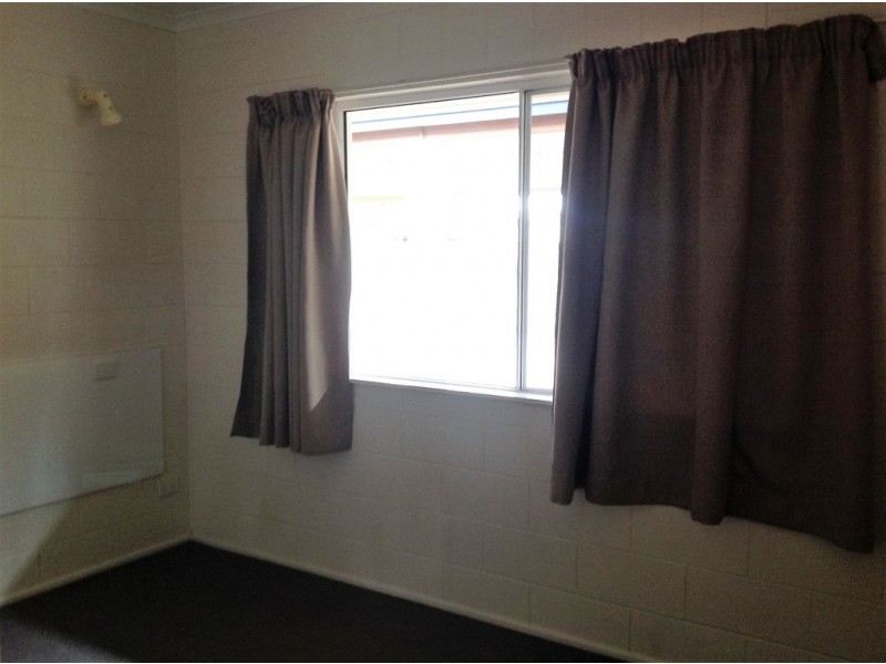 2 / 4 Jasmine Drive, Proserpine QLD 4800