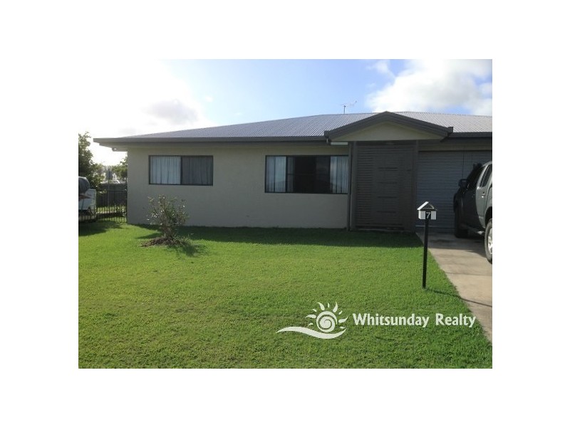 7 Golden Wattle Street, Proserpine QLD 4800