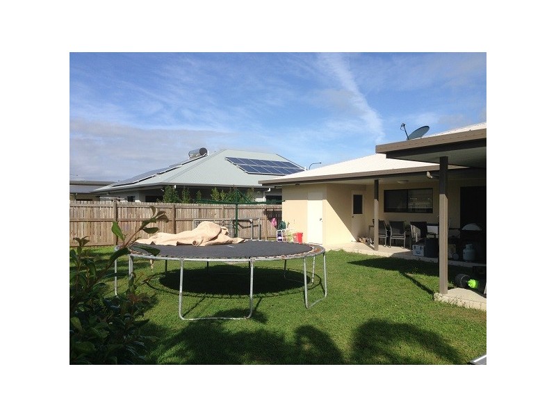 7 Golden Wattle Street, Proserpine QLD 4800
