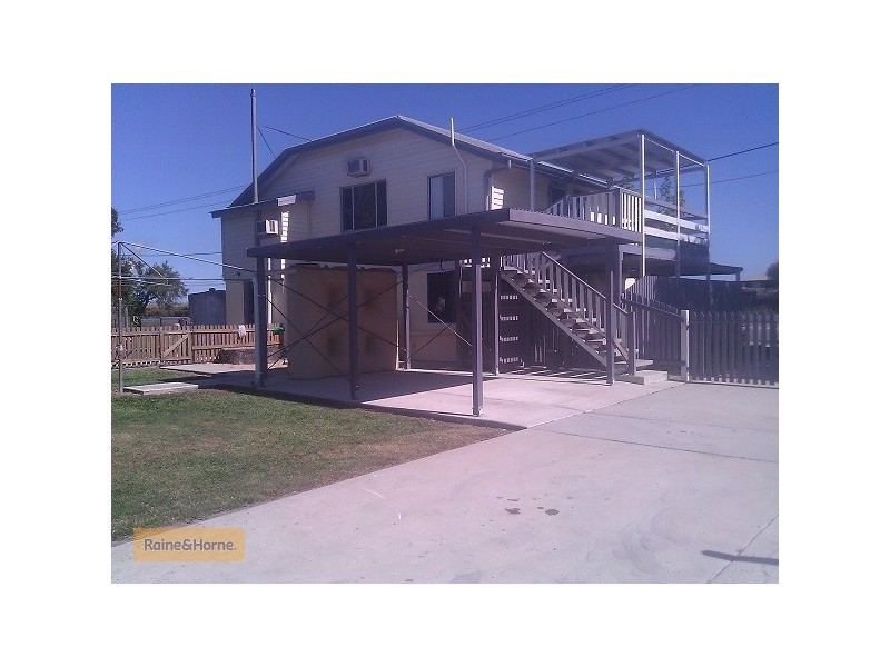 1 / 12588 Bruce Highway, Proserpine QLD 4800