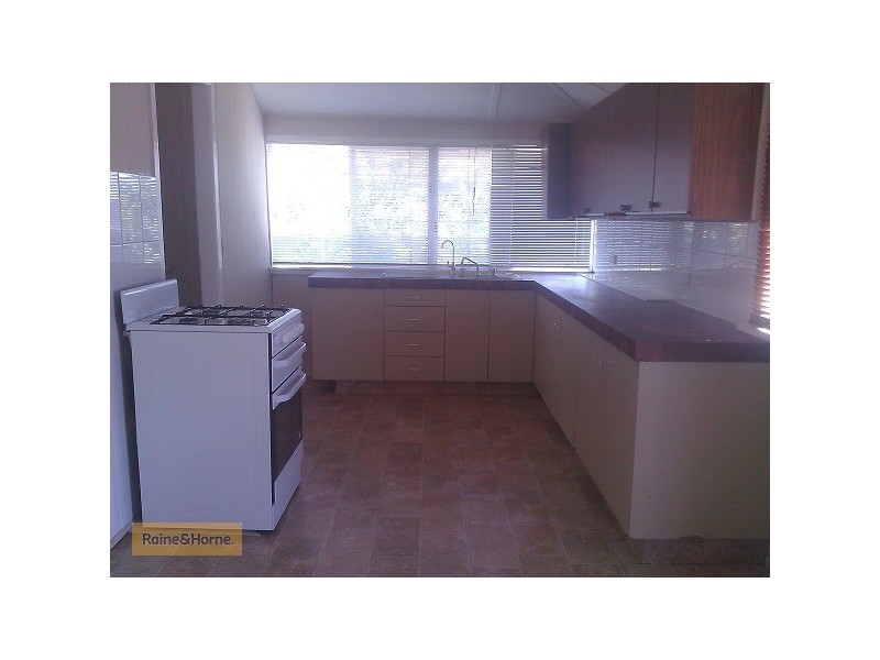 1 / 12588 Bruce Highway, Proserpine QLD 4800