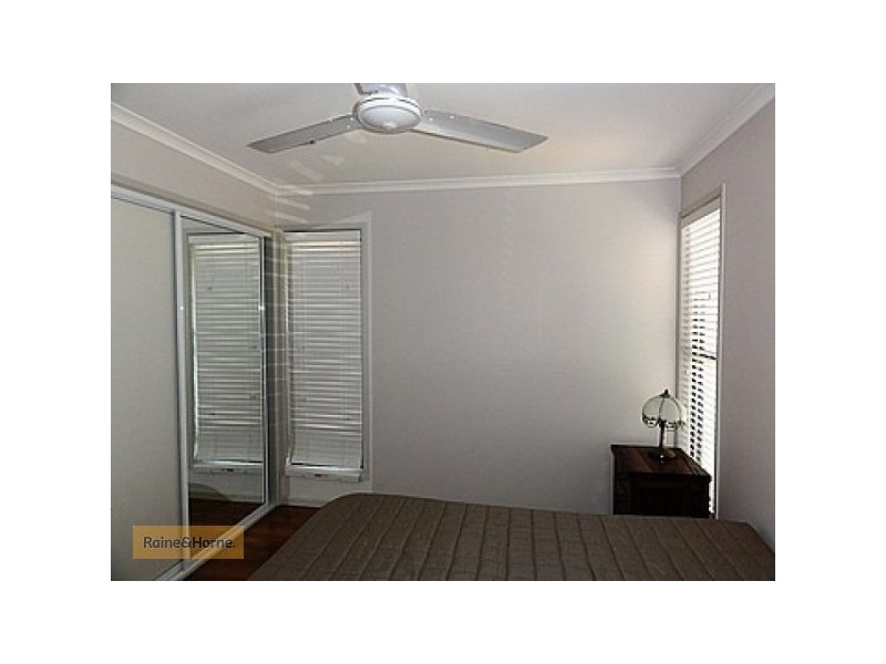 84 Gloucester Avenue, Hideaway Bay QLD 4800