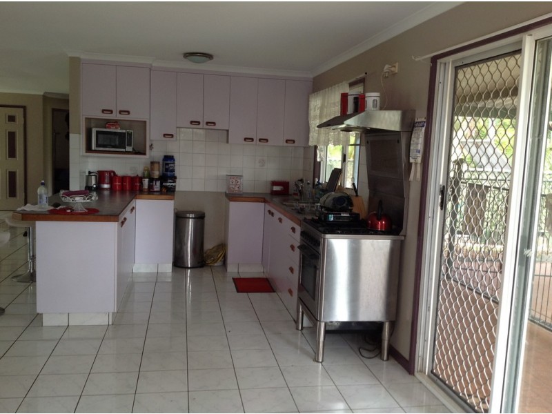 387 Midge Point Rd, Bloomsbury QLD 4799