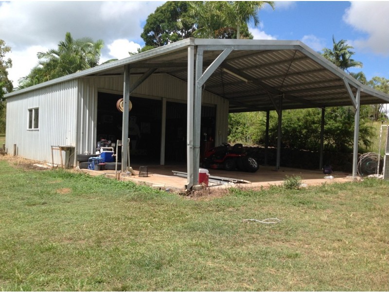 387 Midge Point Rd, Bloomsbury QLD 4799