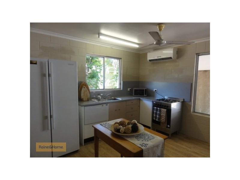 4 Pioneer Drive, Dingo Beach QLD 4800