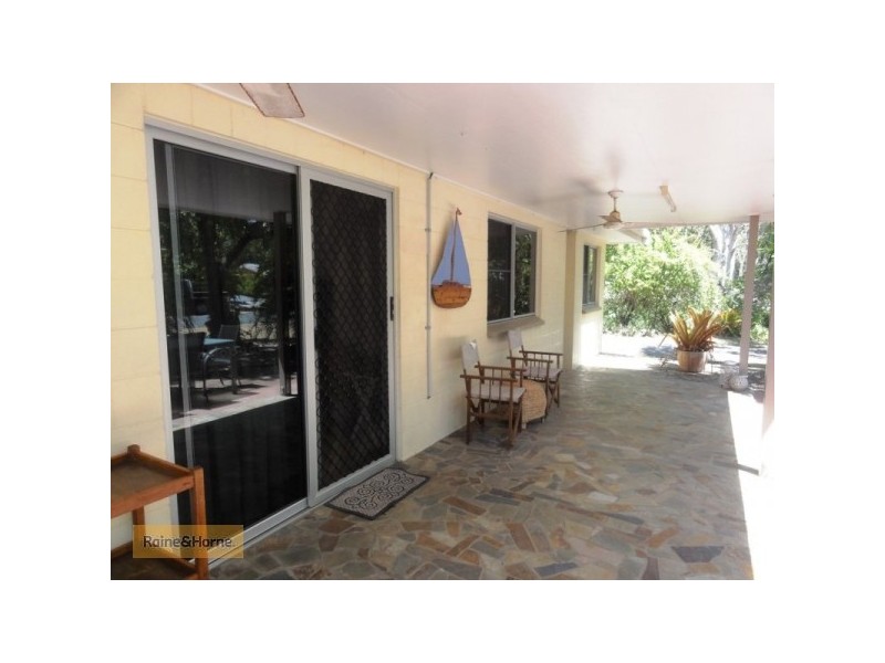 4 Pioneer Drive, Dingo Beach QLD 4800