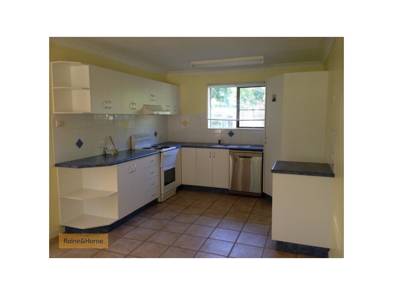 11 Keith Johns Drive, Proserpine QLD 4800