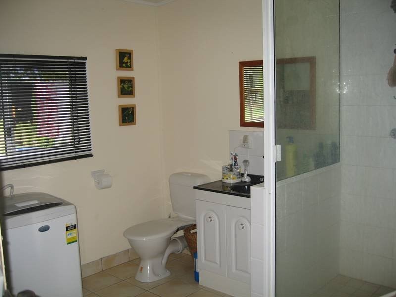 38 Whyte Avenue, Brisk Bay QLD 4805