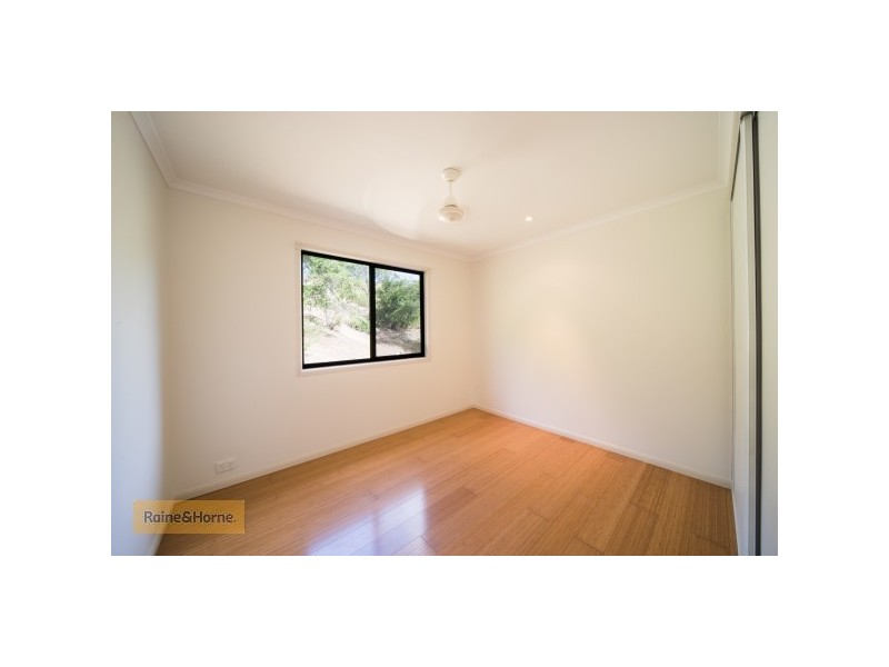 35 Rattray Ave, Hideaway Bay QLD 4800