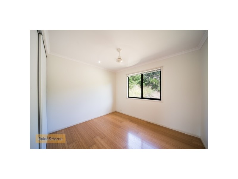 35 Rattray Ave, Hideaway Bay QLD 4800