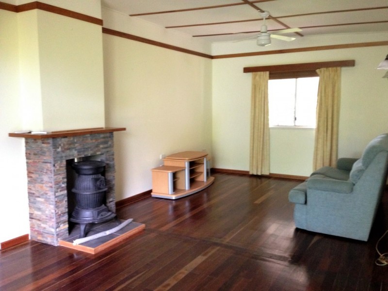 23 Fisher Road, Preston QLD 4800