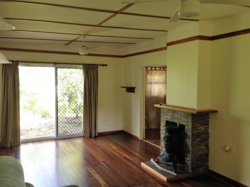 23 Fisher Road, Preston QLD 4800