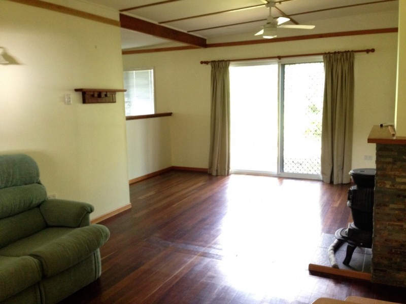 23 Fisher Road, Preston QLD 4800